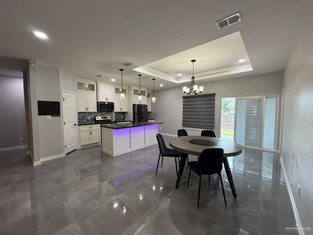 3507 S Elevation Dr - Photo 3 of 17