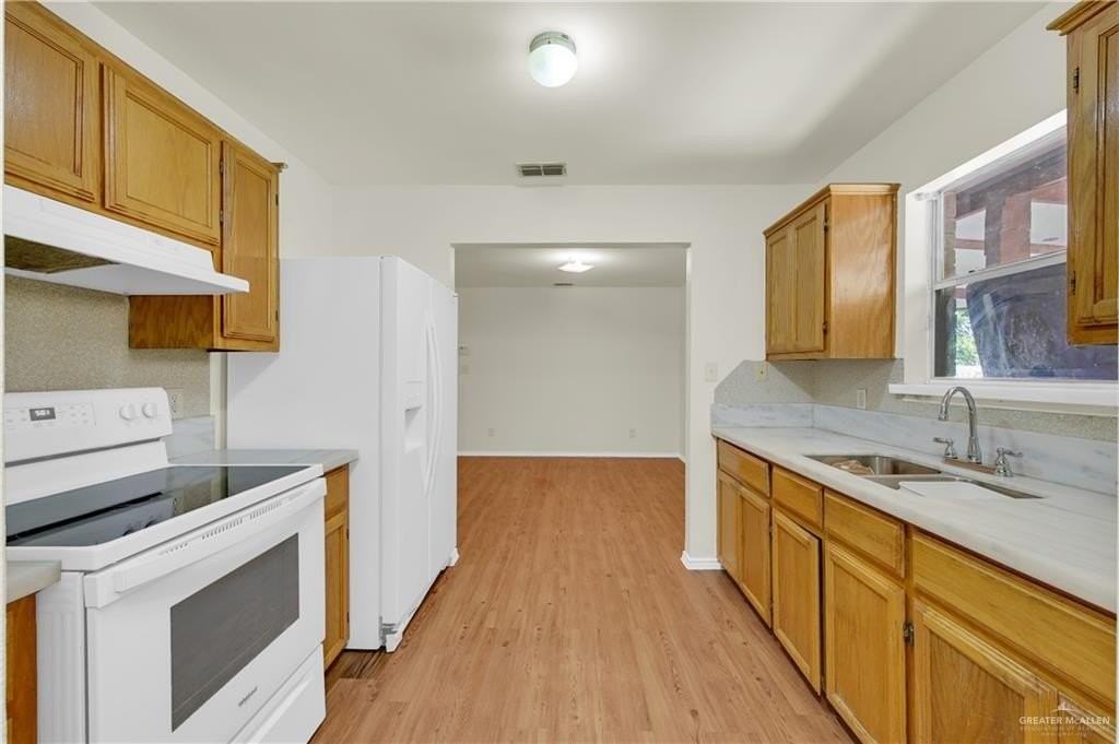 4200 Linda Vista St - Photo 5 of 17