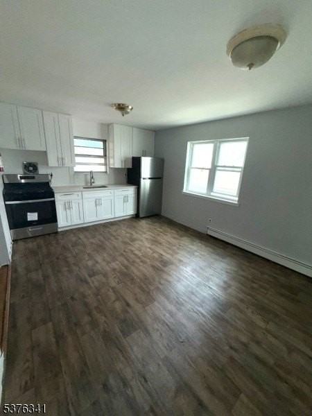 224 Clinton St - Photo 6 of 9