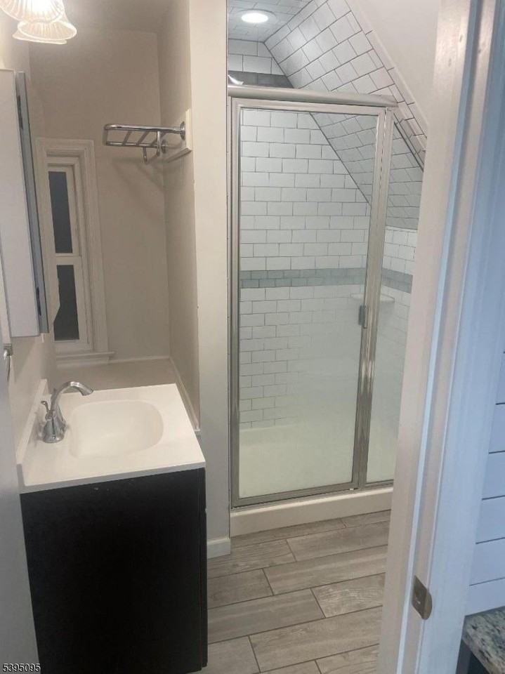 38 Morris Ave #3 - Photo 2 of 12