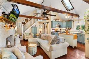 featured image of 18 Muscotah Rd