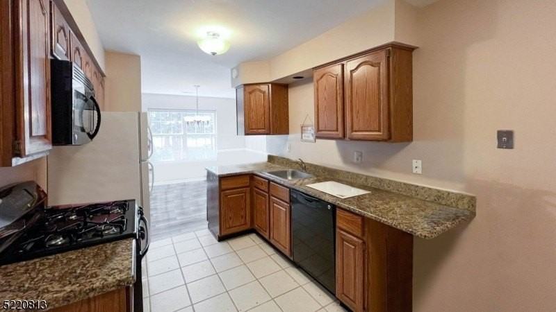 6C Brookline Ct #C - Photo 5 of 19