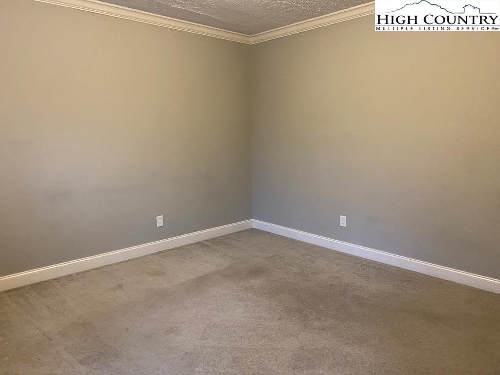 403 Ridgecrest Ave #2A - Photo 3 of 10