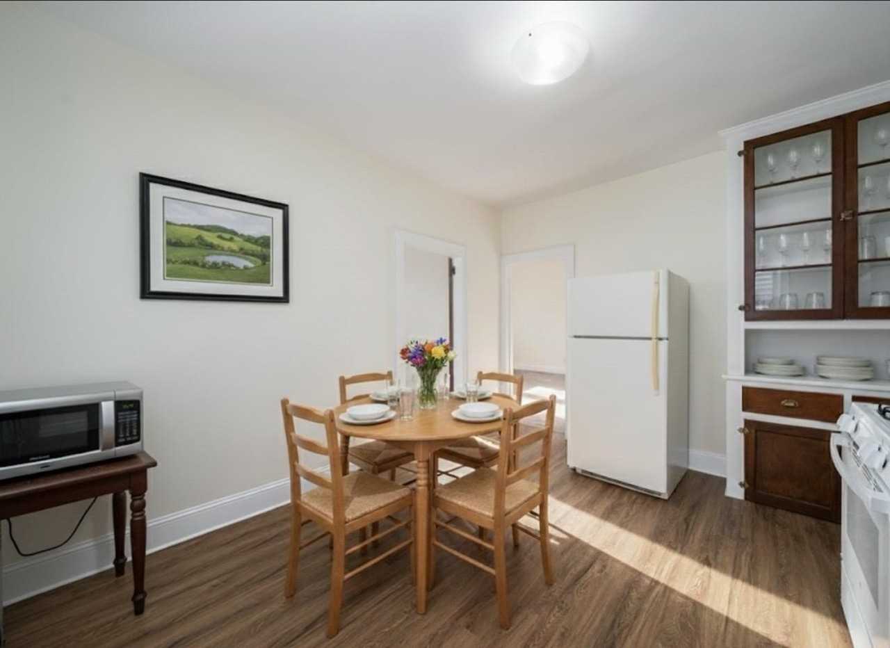 18 E 51st St #3 - Photo 5 of 12