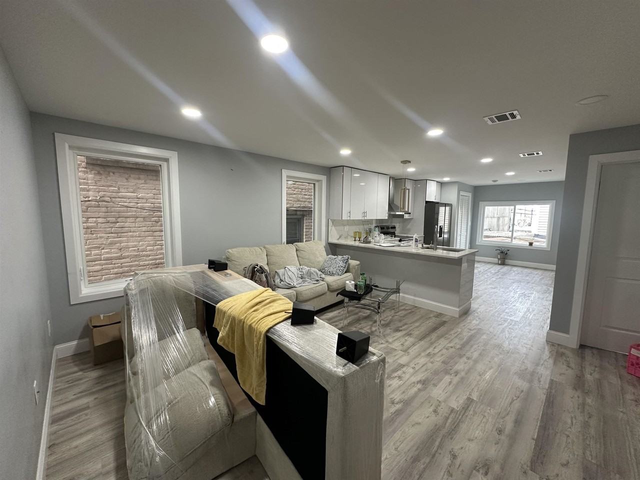 514 43rd St #2 - Photo 7 of 14