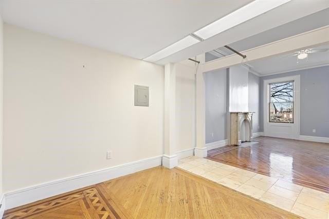 910 Hudson St #3 - Photo 7 of 14