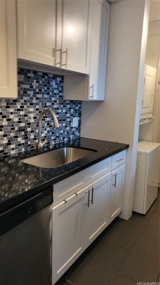 2100 Date St Apt 1802 #1802 - Photo 4 of 16