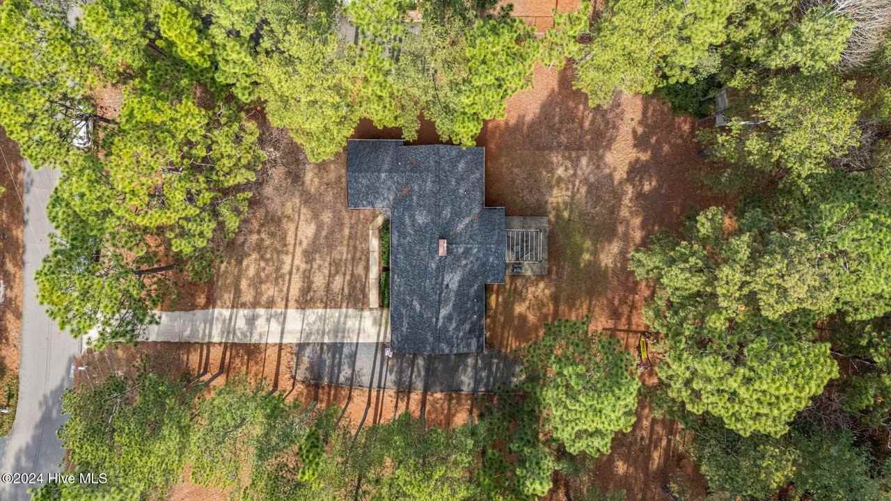 85 Pine Lake Dr - Photo 5 of 46