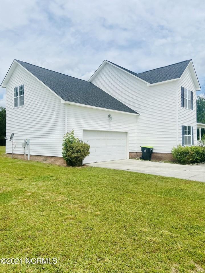 129 Mendover Dr - Photo 4 of 34