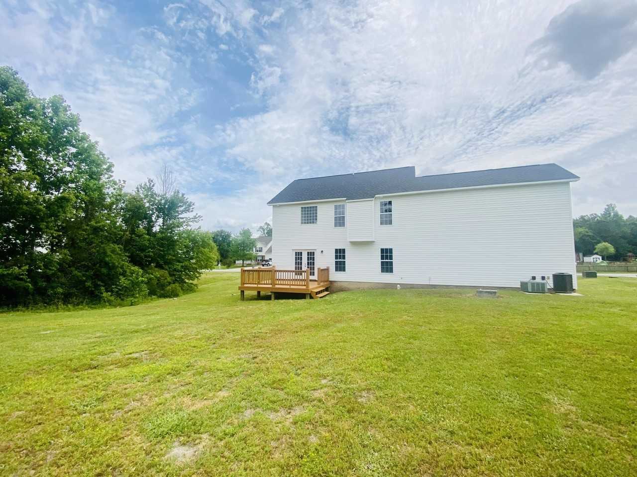 129 Mendover Dr - Photo 7 of 34