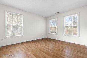 1949 Rolling Ridge Dr - Photo 7 of 14