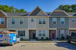 142 Beacon Woods Dr - Photo 1 of 1