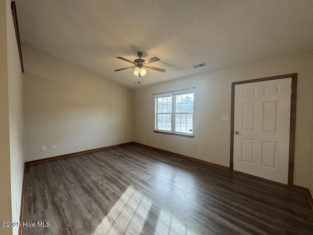 101 May Ct - Photo 2 of 18