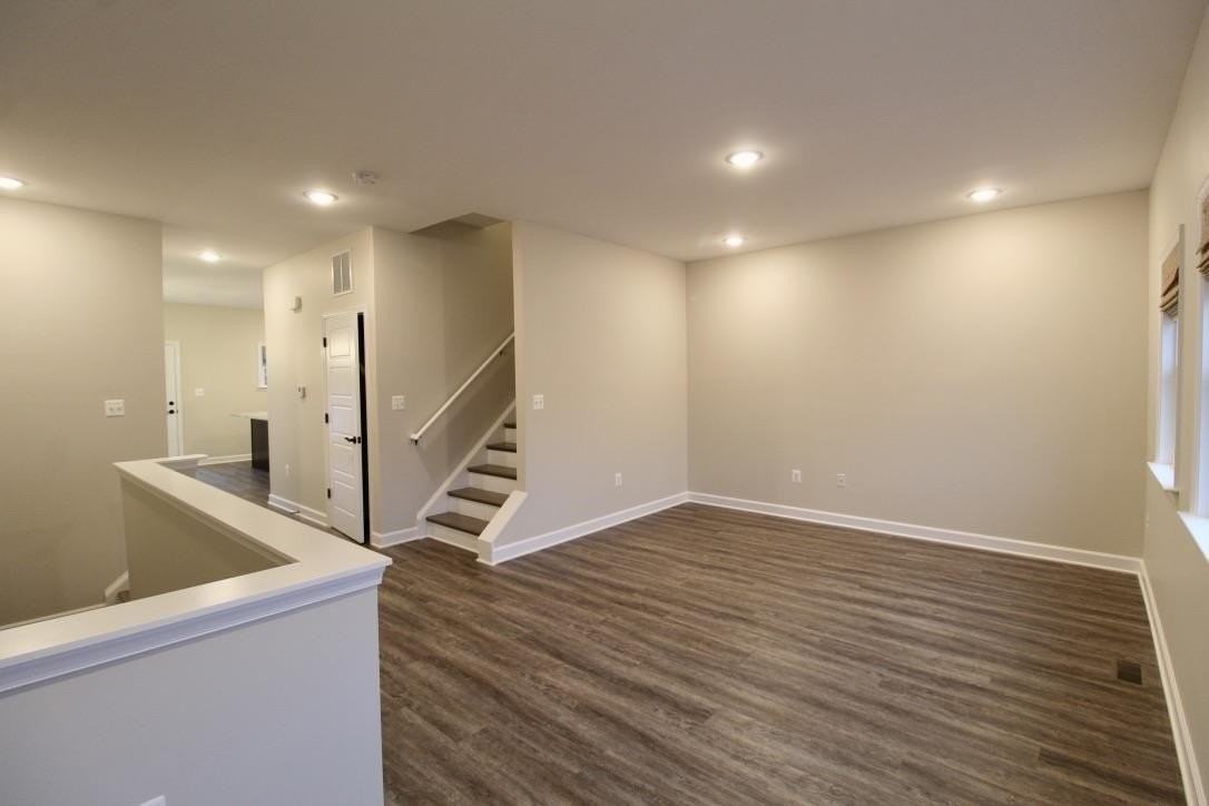 1441 DERBY DR - Photo 6 of 26