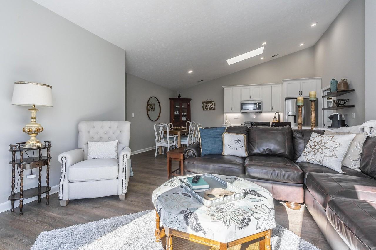 4213 Kensington Garden Ct - Photo 6 of 33