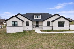 46 Caden Ln - Photo 1 of 1