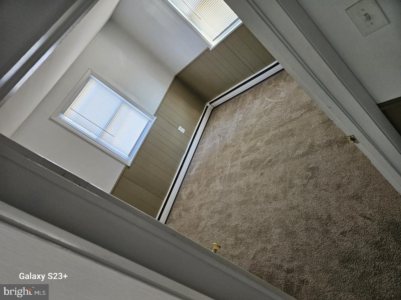 129 Jefferson St - Photo 4 of 7