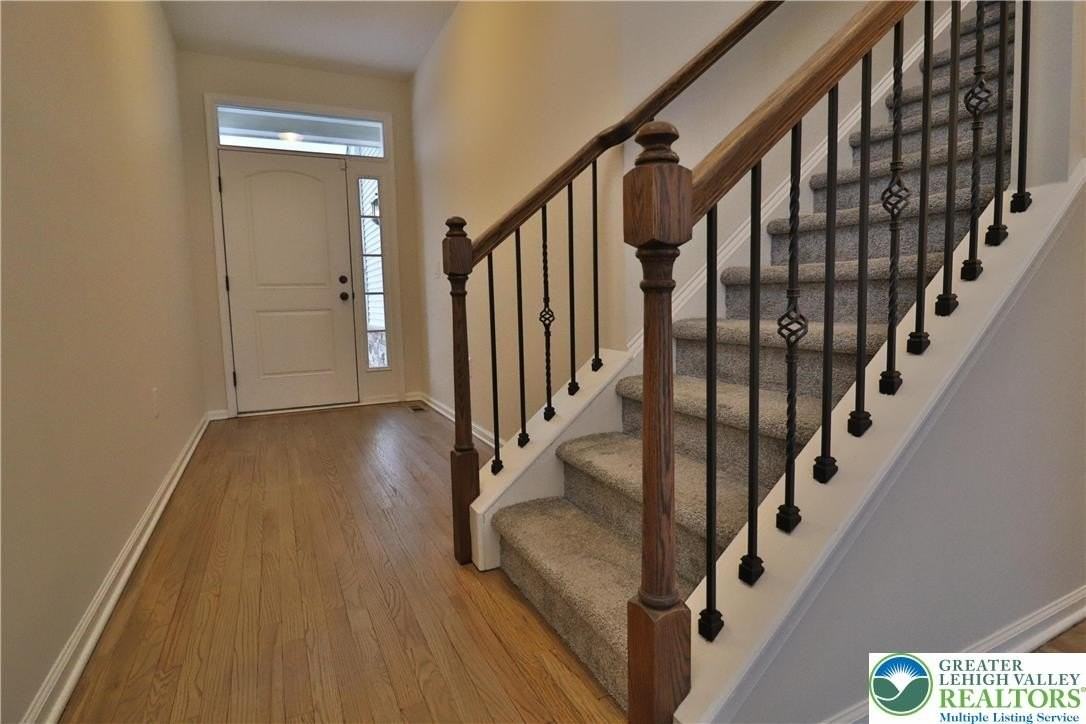 311 Mcnair Dr - Photo 5 of 50