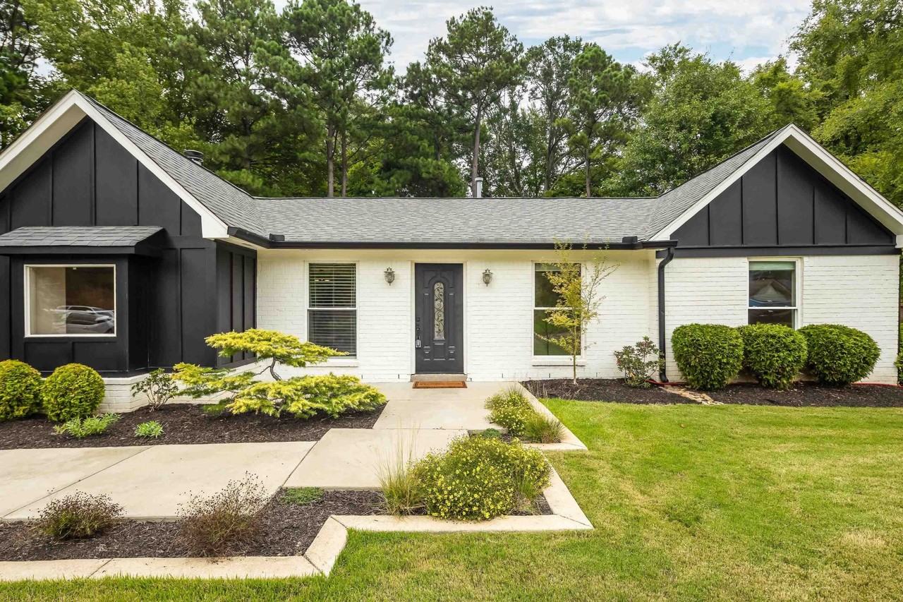 1023 Greencliff Rd - Photo 2 of 31