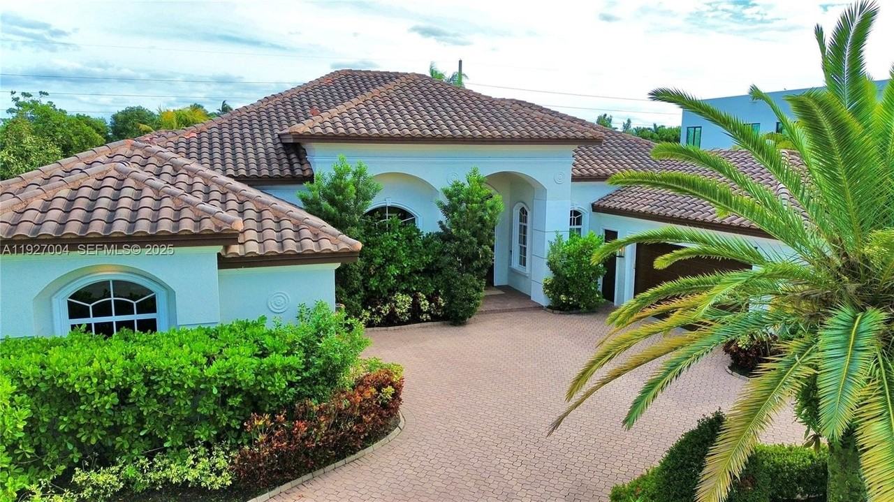 19038 Park Ridge St - Photo 5 of 21