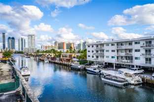 3716 Ne 168th St #304 - Photo 1 of 1