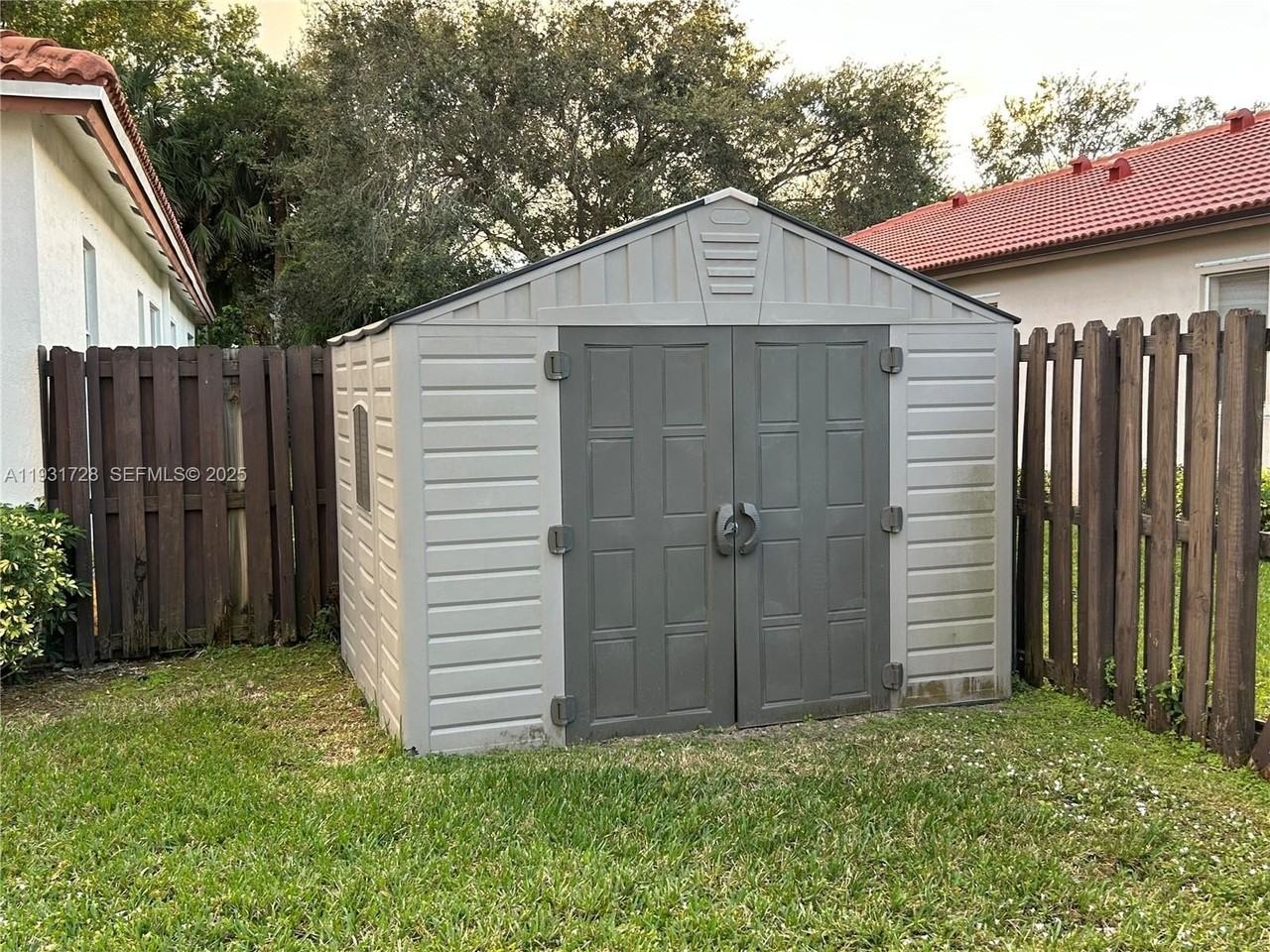 16120 Opal Creek Dr - Photo 3 of 31