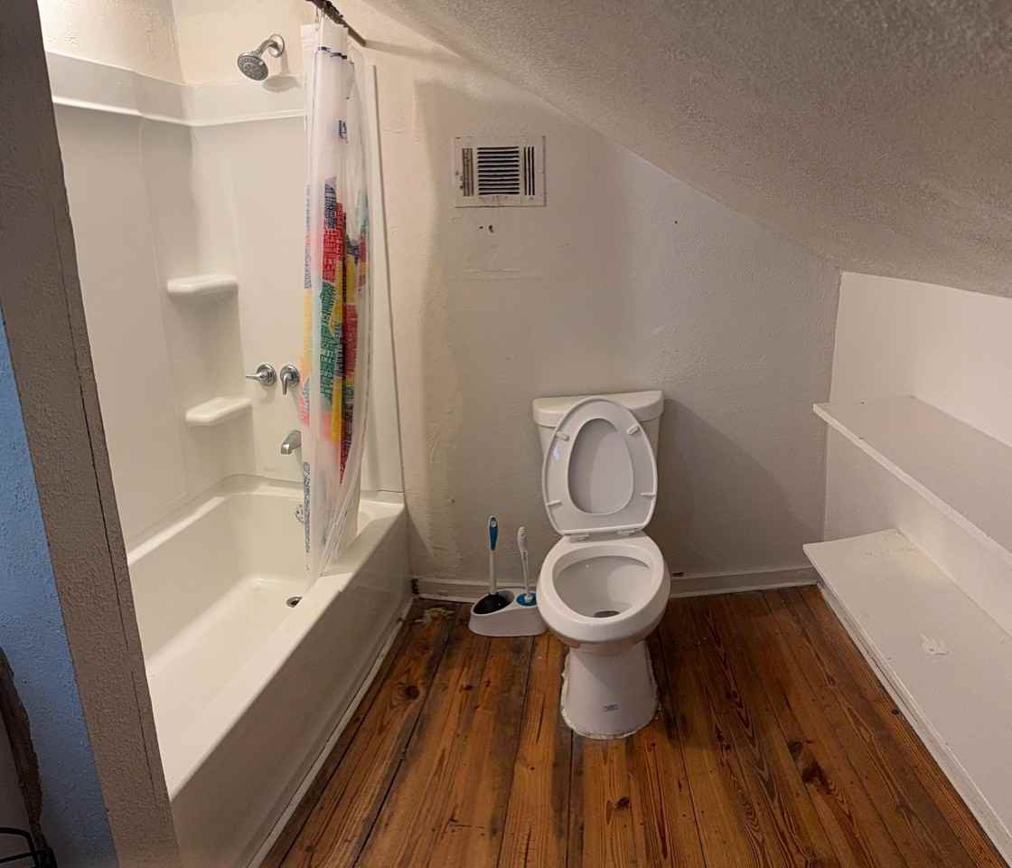 2328 Union St #2328B - Photo 3 of 22