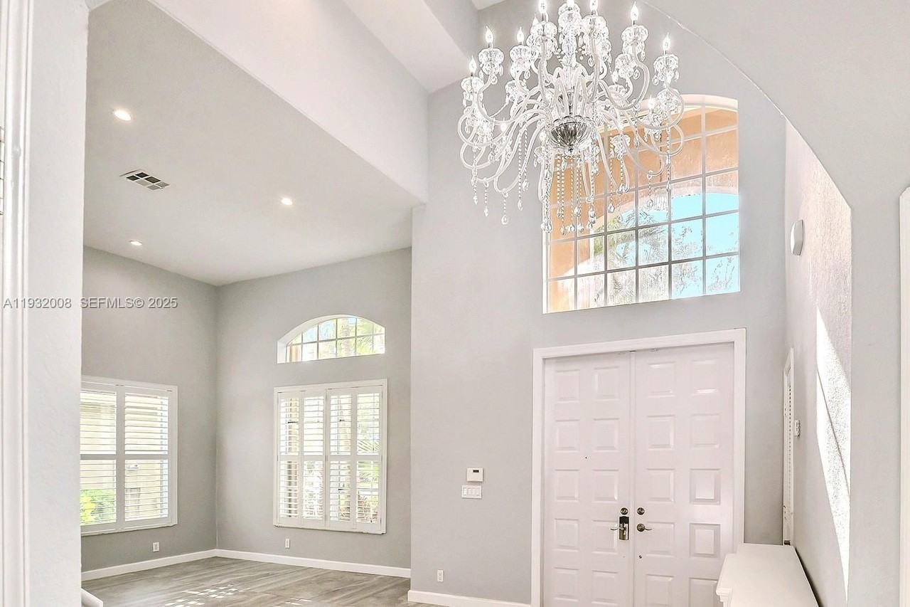 4308 Diamond Ter - Photo 5 of 46