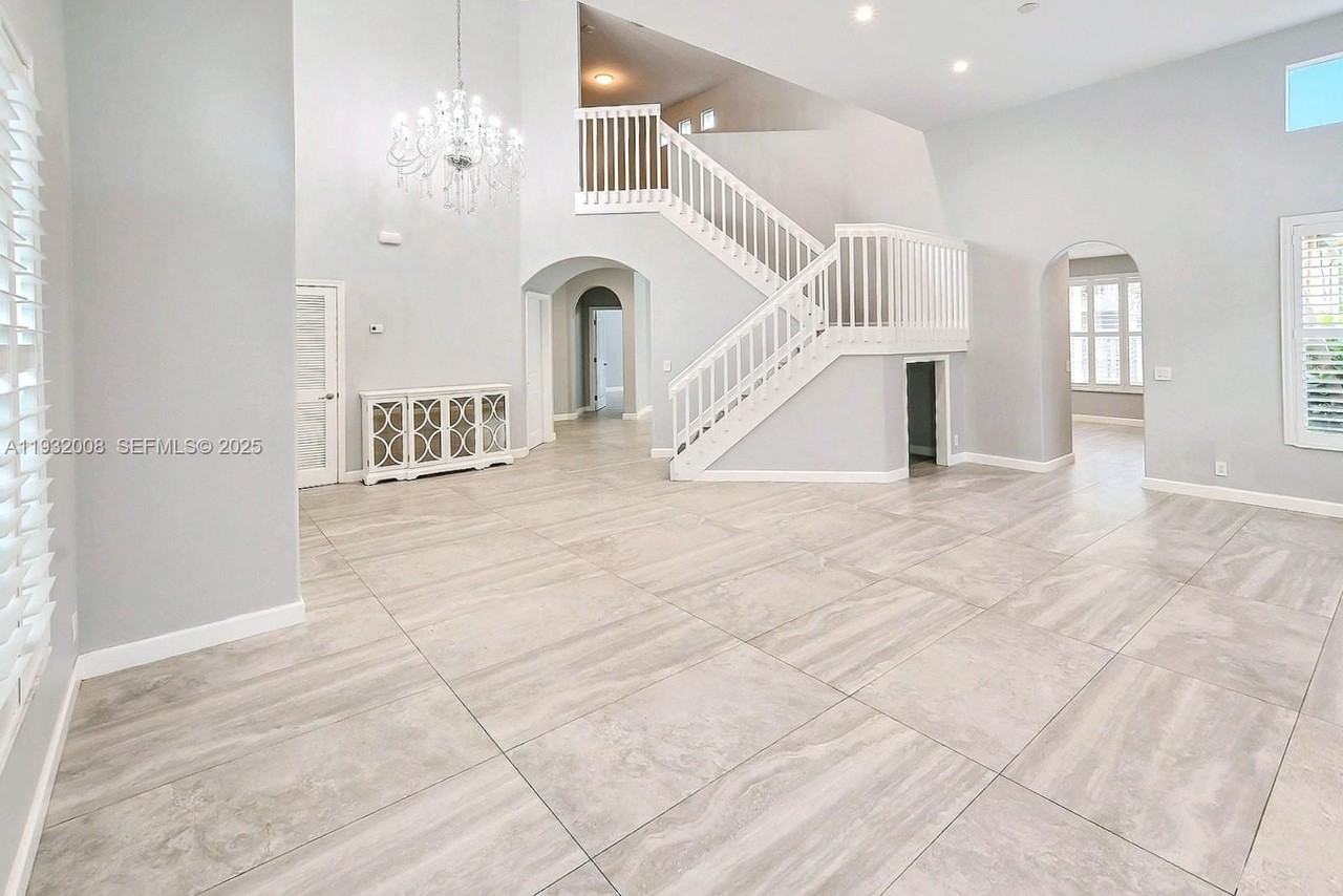 4308 Diamond Ter - Photo 6 of 46