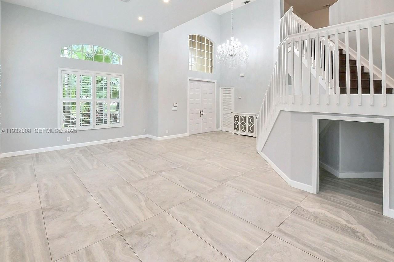 4308 Diamond Ter - Photo 7 of 46