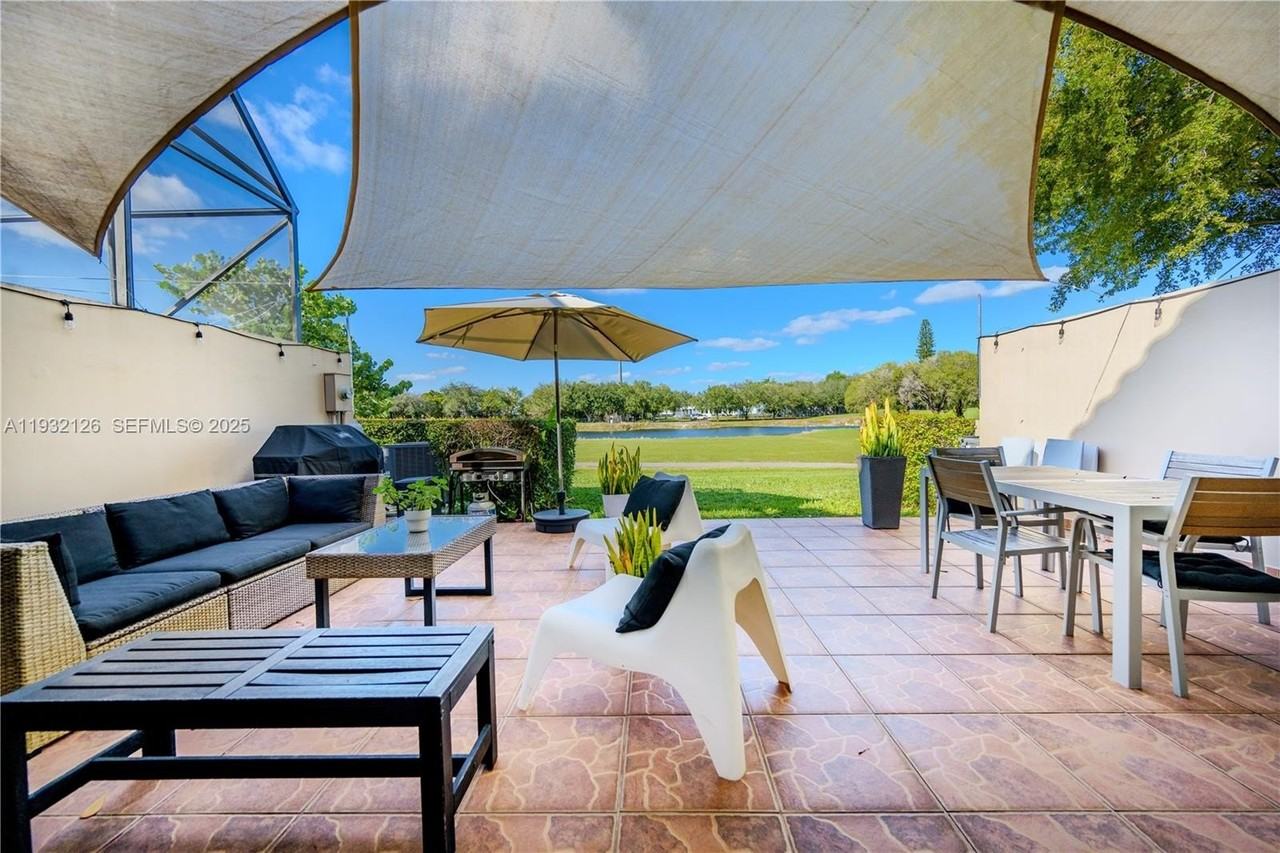 3322 Torremolinos Ave #F41B - Photo 3 of 17