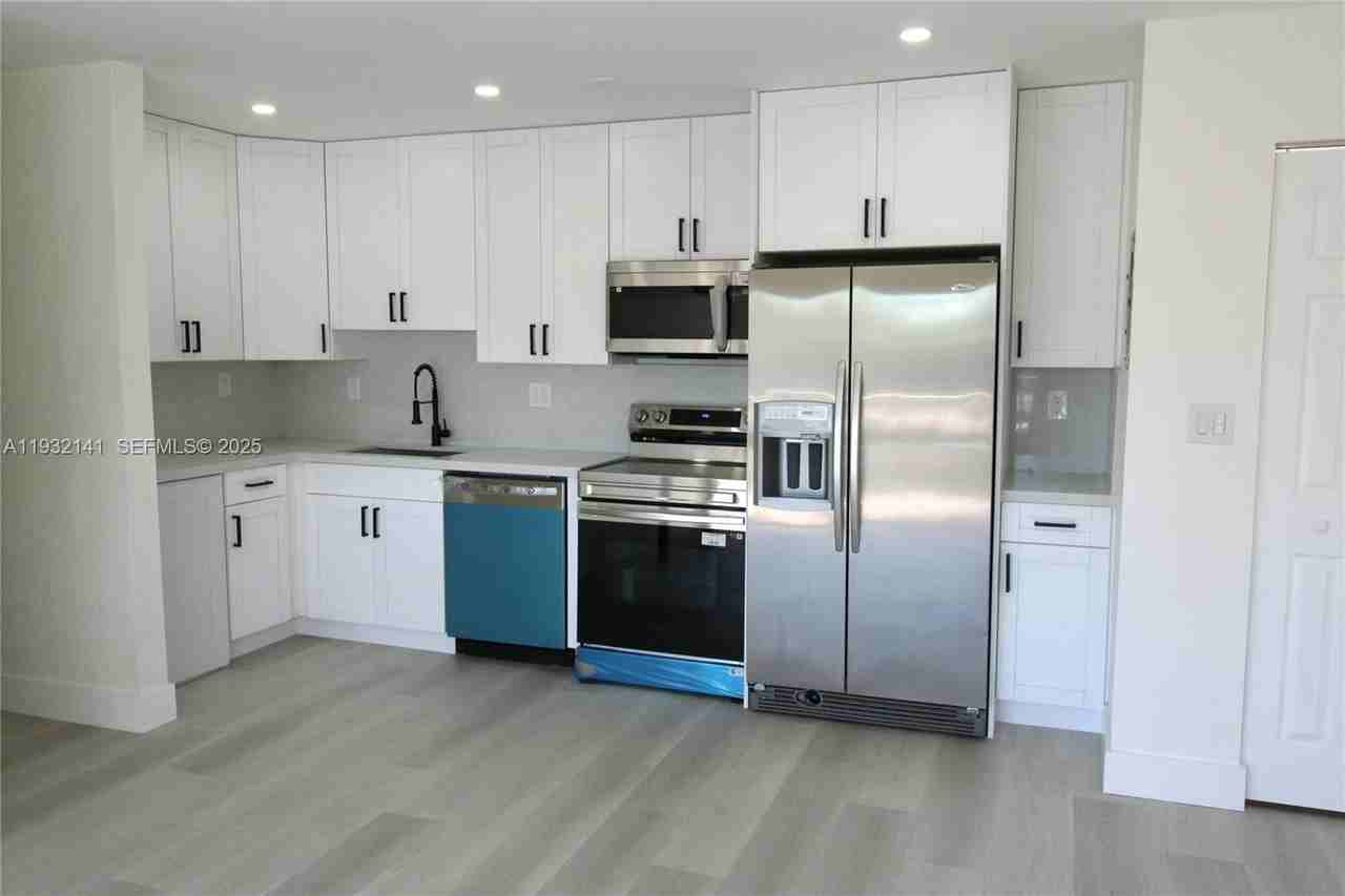 4330 Nw 79th Ave #2B - Photo 2 of 21