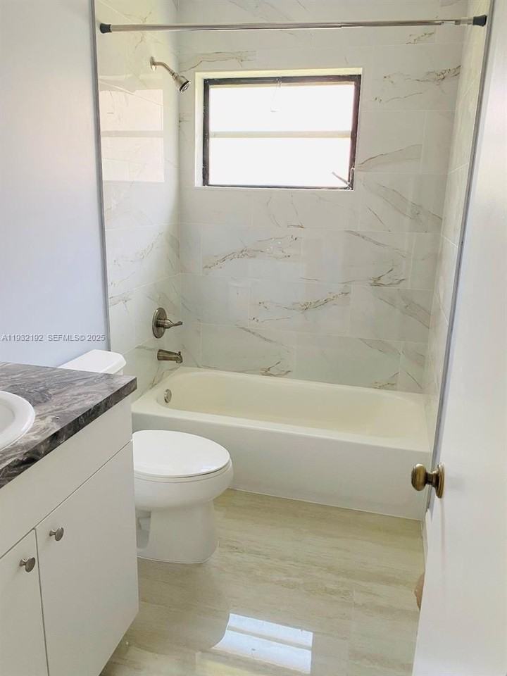 16891 Sw 92nd Ct - Photo 7 of 7