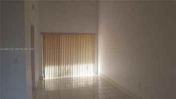 featured image of 11860 Sw 92nd Ln