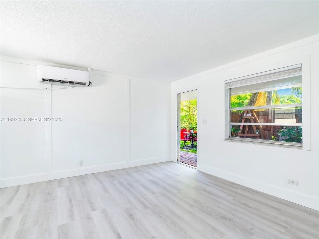 2020 Miami Rd #B - Photo 3 of 13