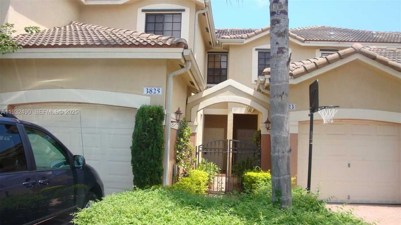 3825 Tree Top Dr #3825 - Photo 2 of 8