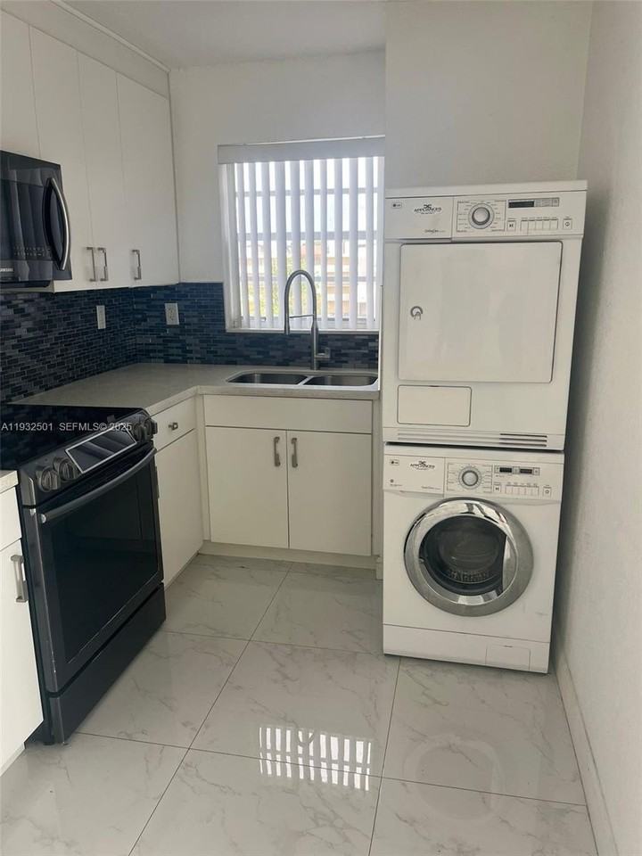 8870 Fontainebleau Blvd #401 - Photo 3 of 6