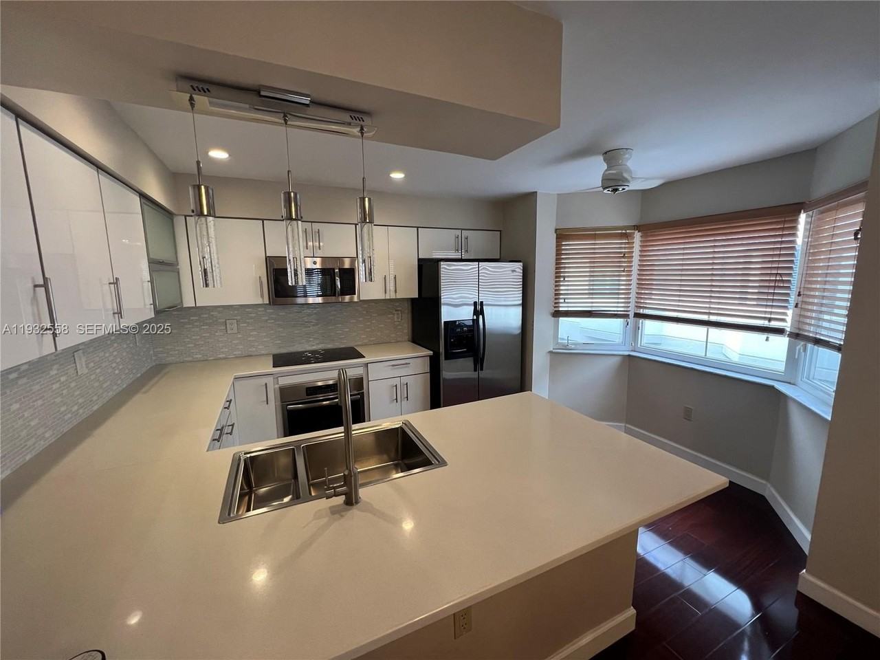 261 Navarre Ave #A4 - Photo 5 of 14