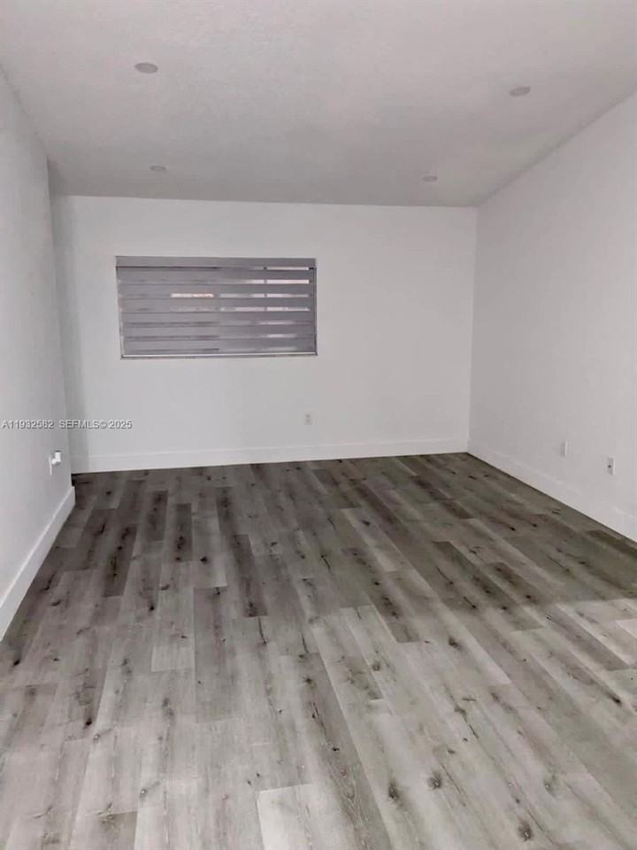 7956 W 29th Ln #201-5 - Photo 6 of 11