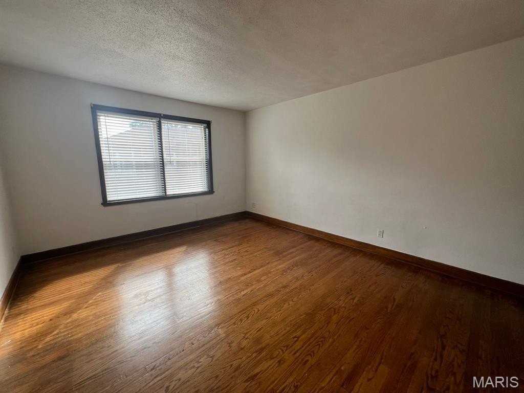 7760 Wise Ave #11 - Photo 3 of 8