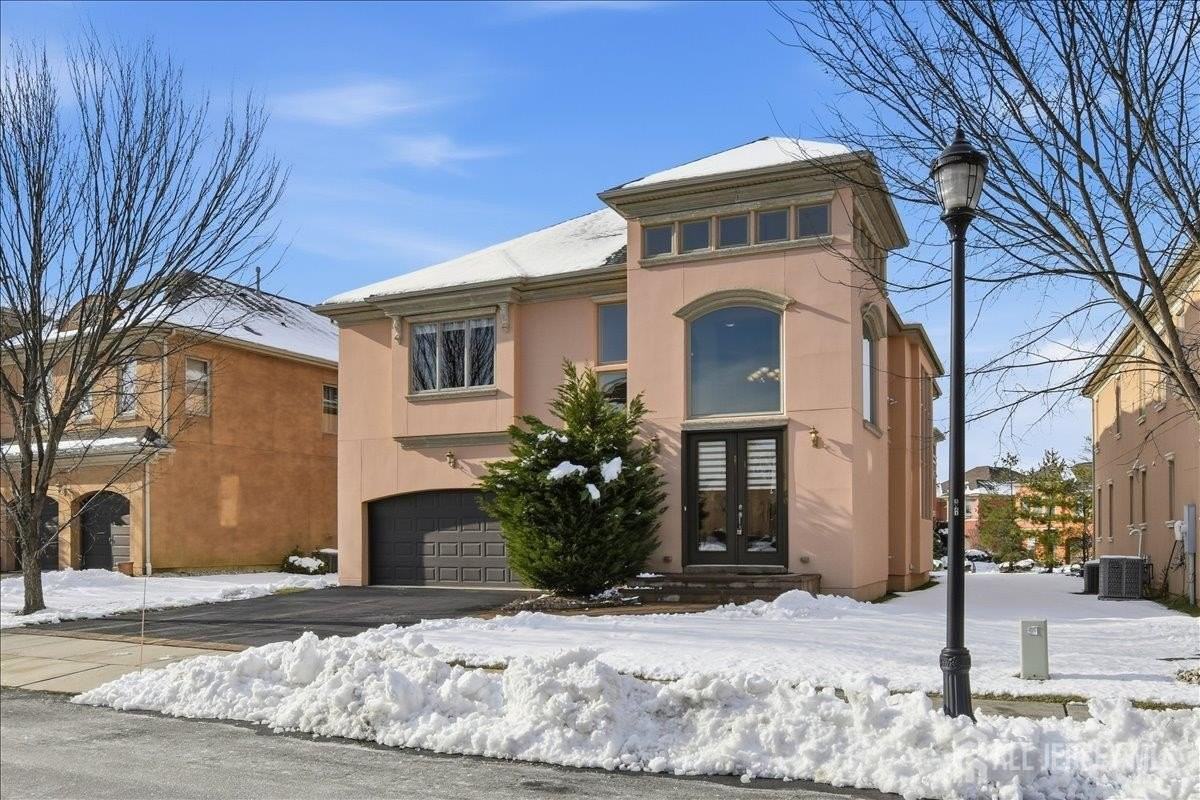 86 Davinci Dr - Photo 3 of 50