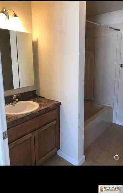 95 Main 2c Street - Photo 2 of 6