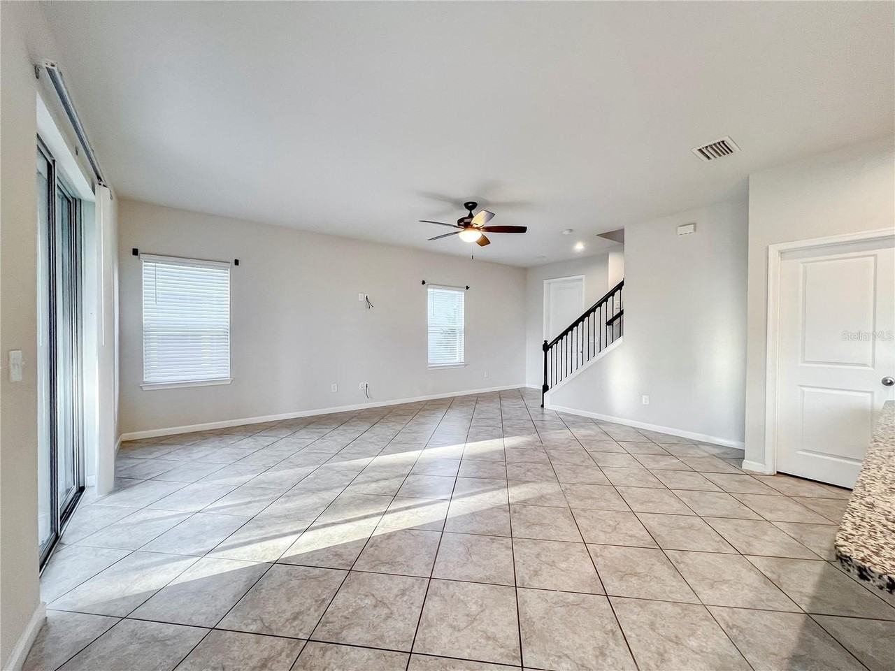 8511 Rain Lily Xing - Photo 5 of 34