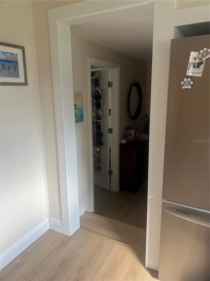 304 Mount Pleasant Rd - Photo 4 of 6