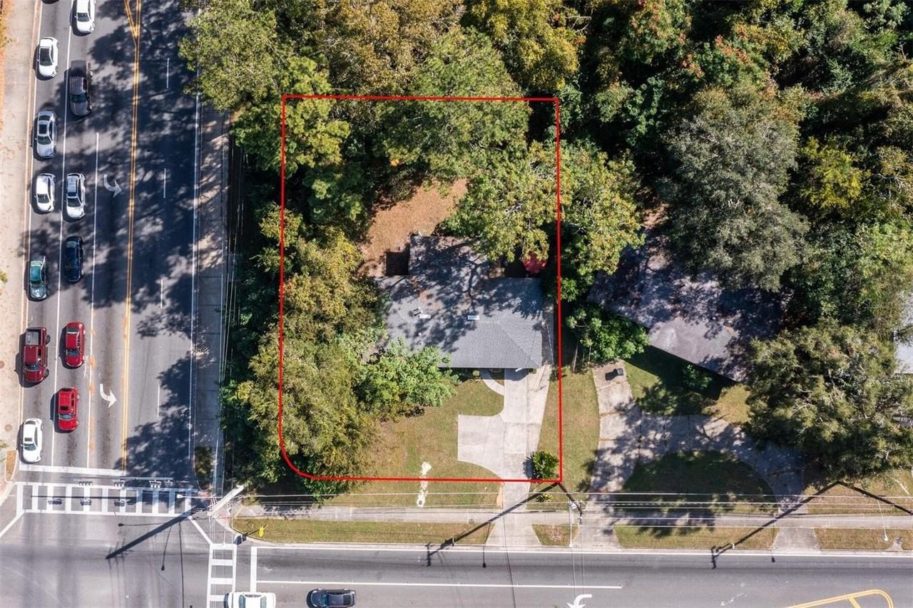 749 Nw 34th St - Photo 7 of 40