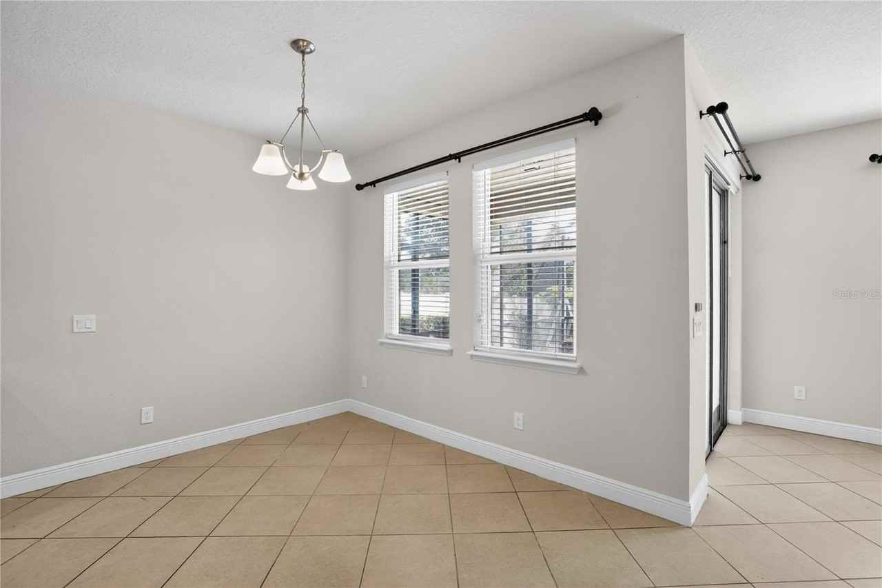 817 Dusty Pine Dr - Photo 5 of 16