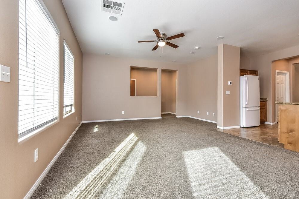 5229 Wild Sunflower St - Photo 5 of 17