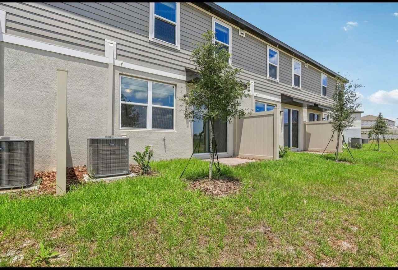 16390 Bird Of Paradise Ave - Photo 2 of 34