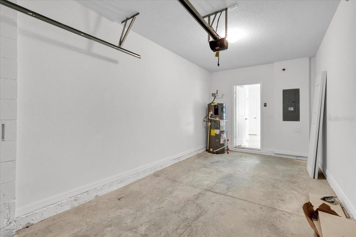 1603 Mirabella Cir - Photo 7 of 17