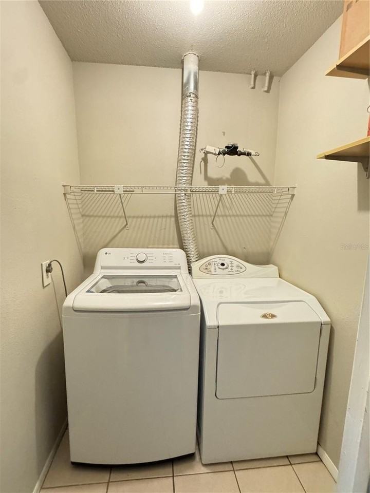 1695 Lee Rd #C216 - Photo 6 of 24